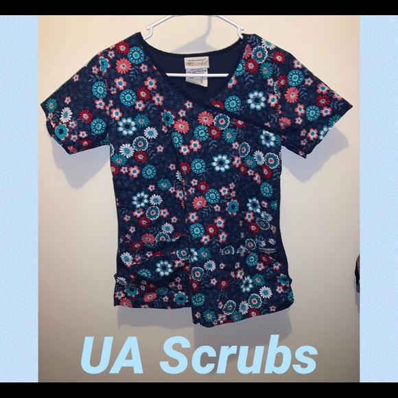 UA Scrubs Tops - 🩺Scrub Top!🩺